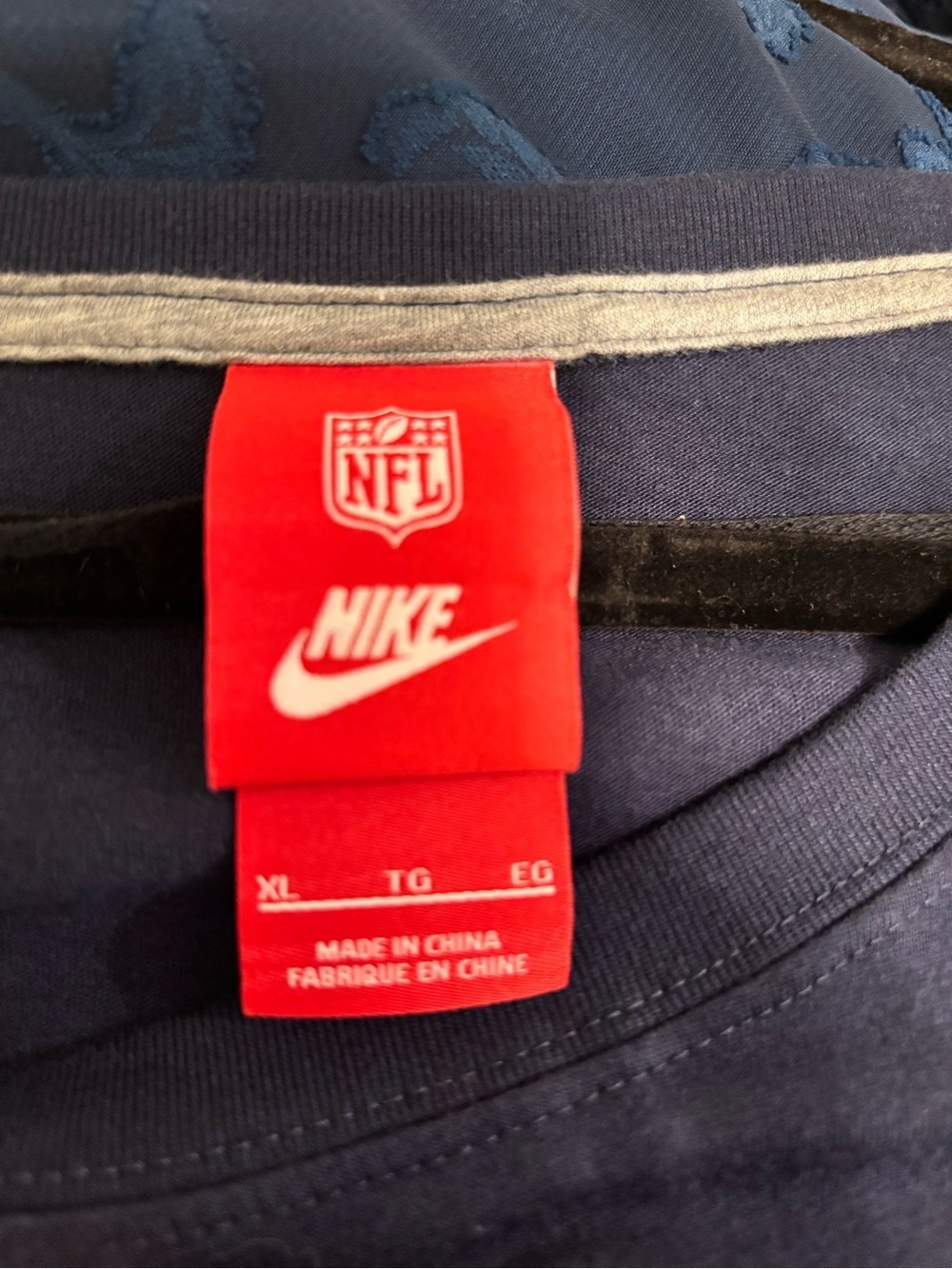 Nike Navy Chicago Bears Long Sleeve Women's Jersey - Picture 2 of 6
